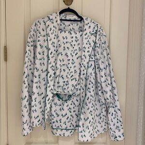 Petite Plume White and Green Tree Print Pajama Set Sz men’s med